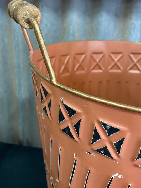 Tierra Planter