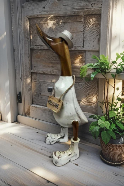 Welcome Duck