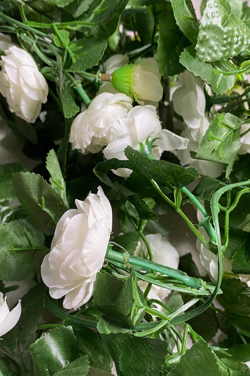 White Rose Garland