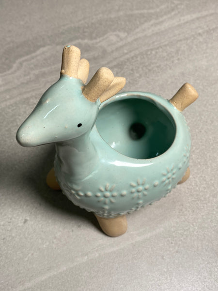 Jazzy Giraffe Planter