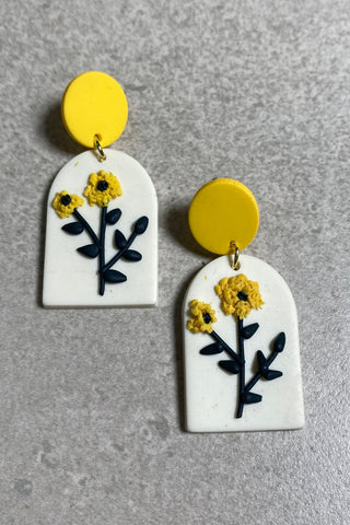 Daisy Polymer Earrings