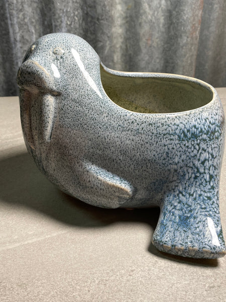 Slouchy Seal Planter