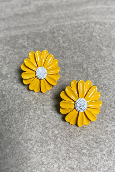 60's Daisy Earrings