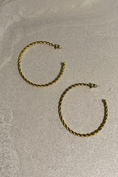 Twist Hoops