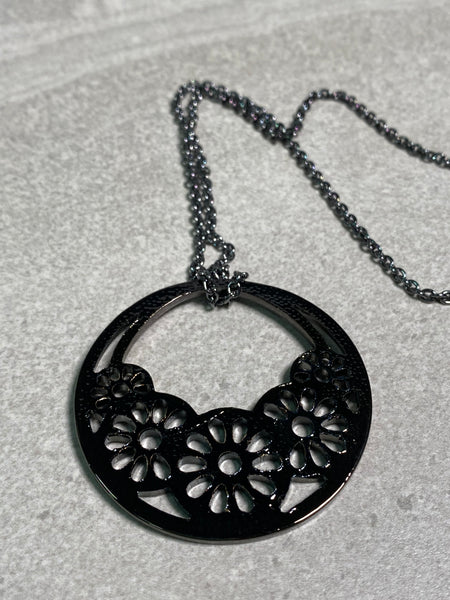 Matt Hematite Flowershop Necklace