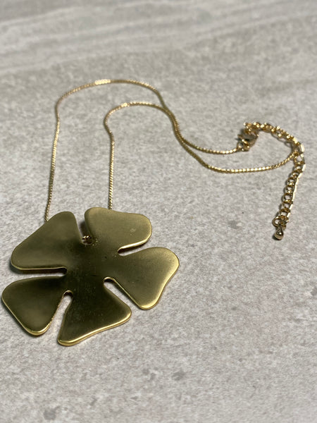 Matt Gold Flower Necklace