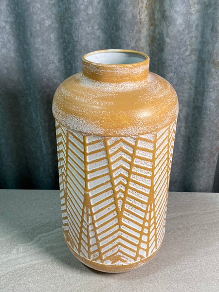 Jada Leaf Vase