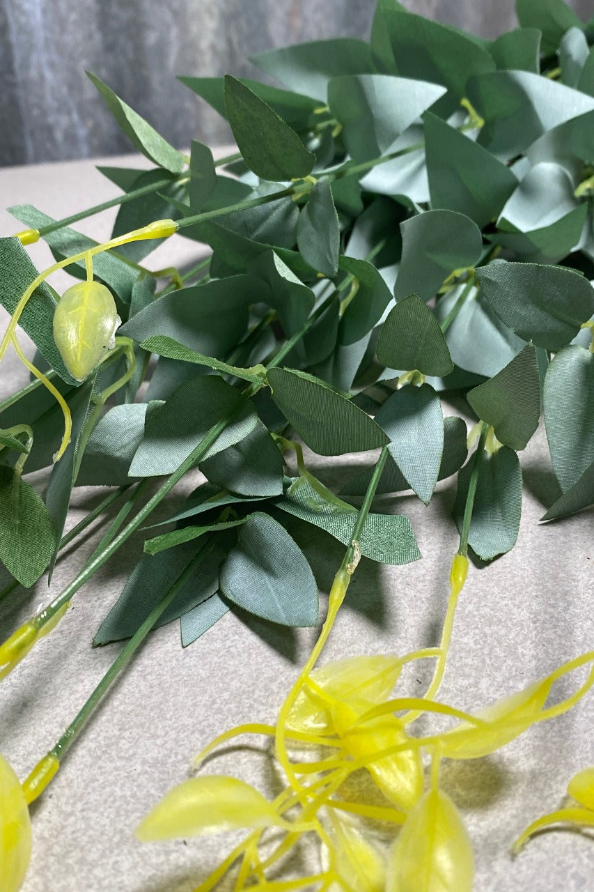 90cm Eucalyptus Leaf