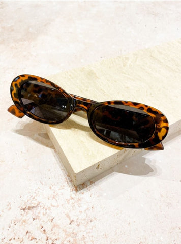 Isabella Retro Dark Tort Sunglasses